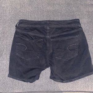 Black size 4 American Eagle Shorts MIDI Style